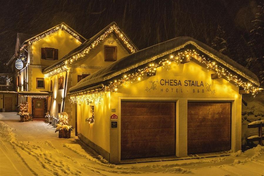 Hotel Chesa Staila La Punt-Chamues-ch Zewnętrze zdjęcie
